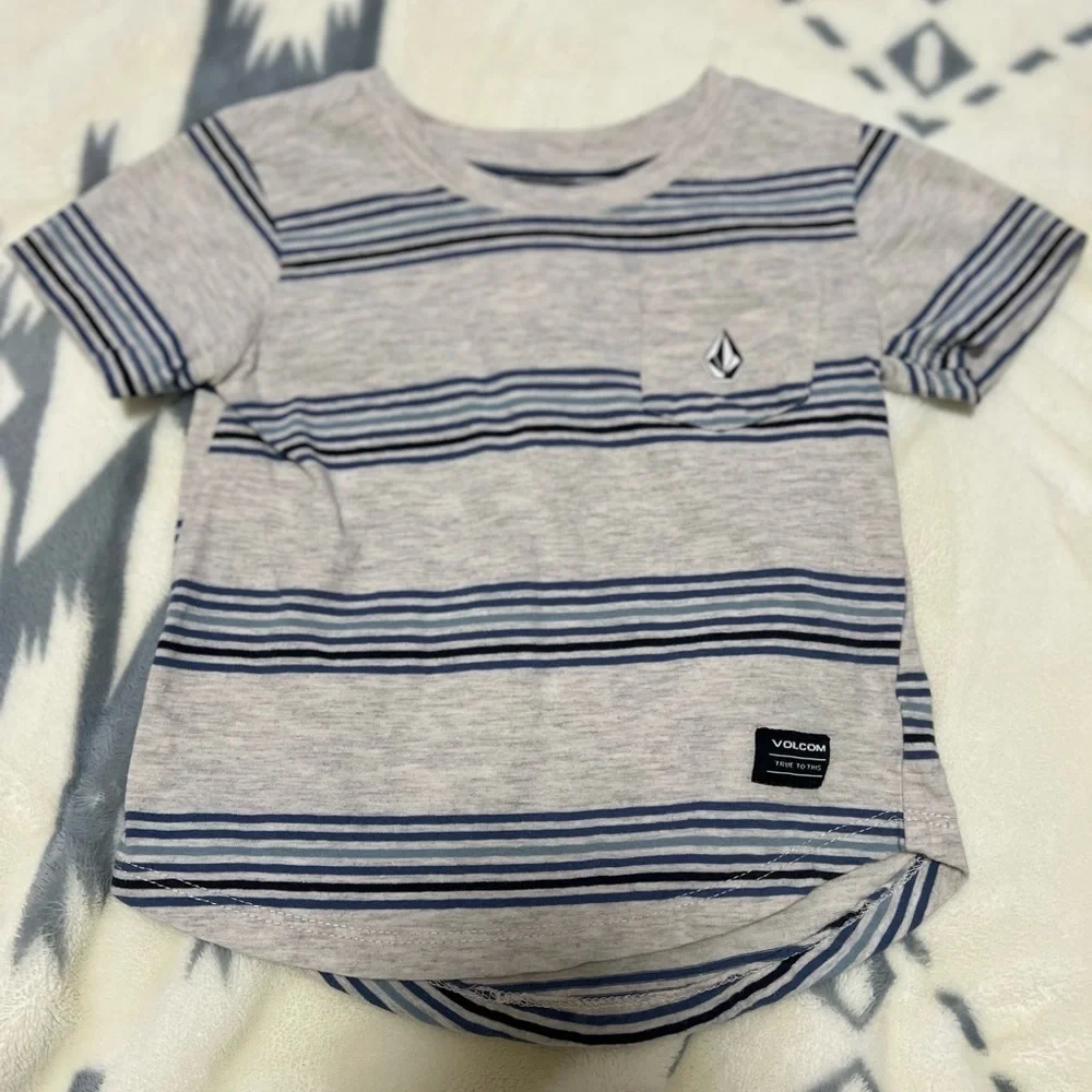 Volcom Gray and Blue Striped Tee